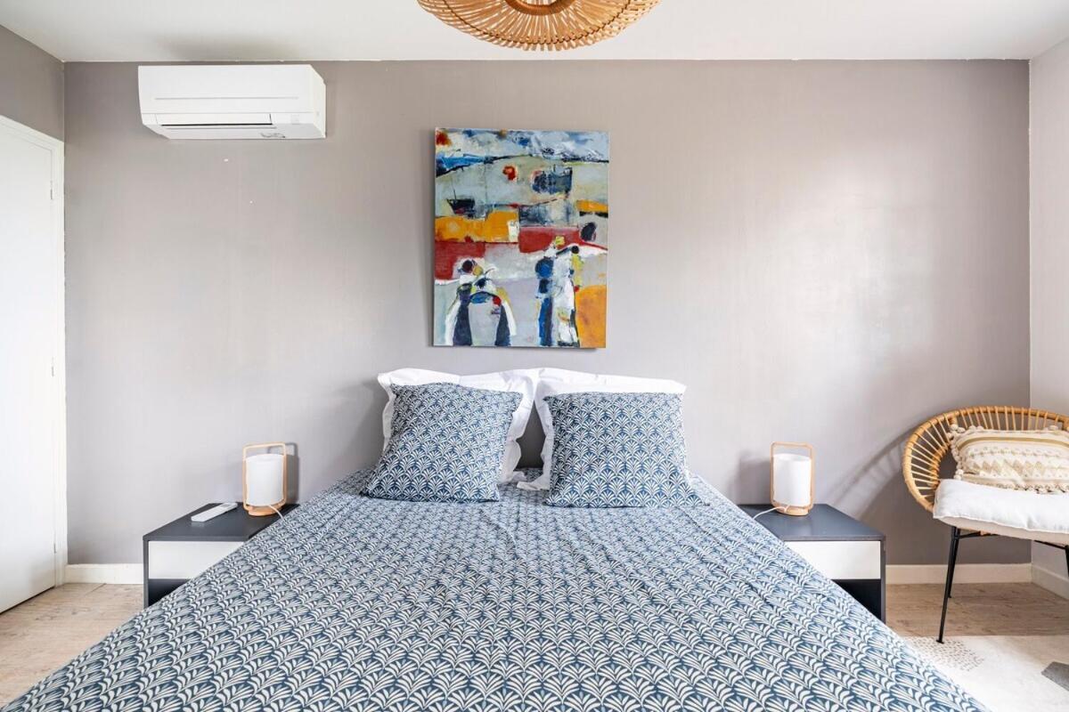 La Villa Moursoise 4 Etoiles 外观 照片