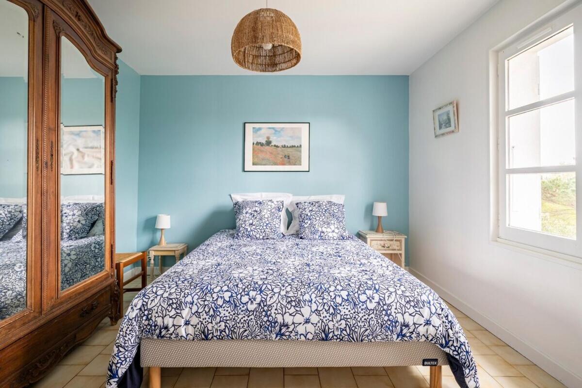 La Villa Moursoise 4 Etoiles 外观 照片