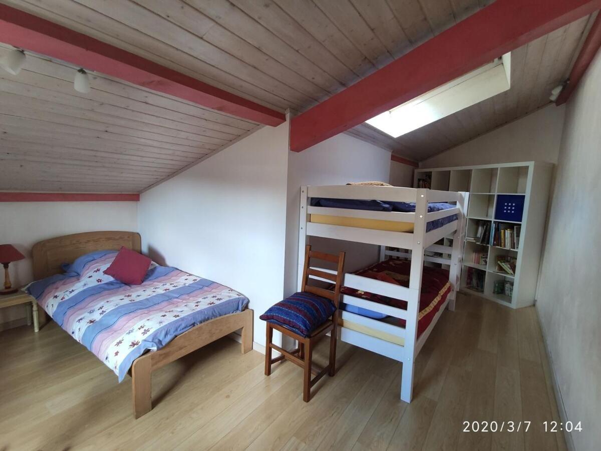 La Villa Moursoise 4 Etoiles 外观 照片