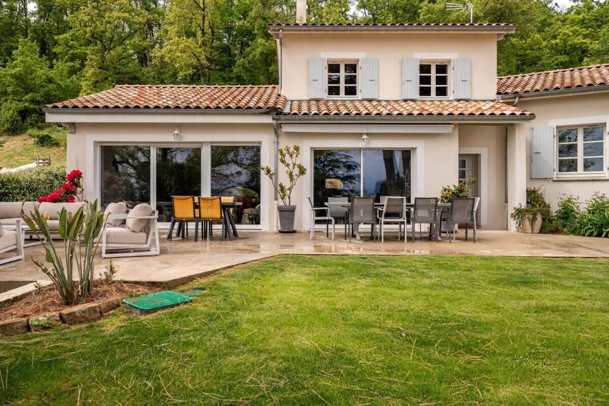 La Villa Moursoise 4 Etoiles 外观 照片